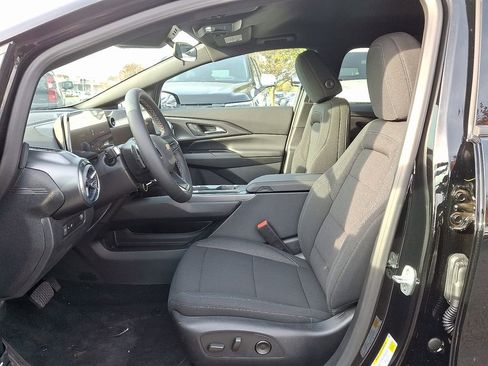 New 2026 Chevrolet Equinox EV LT w/ Comfort Package image 6