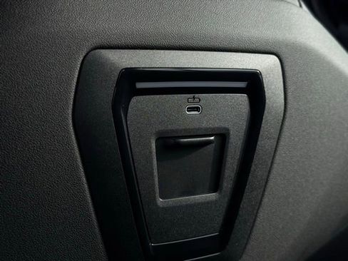 New 2026 BMW 530i xDrive w/ Premium Package image 23