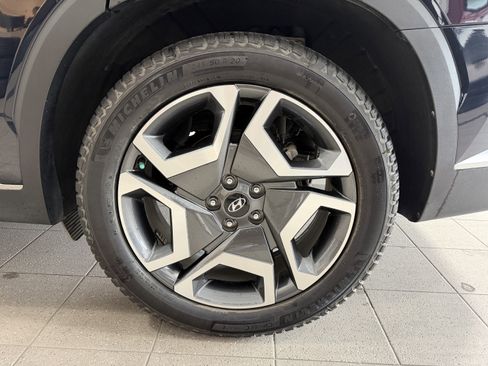 Used 2023 Hyundai Palisade Limited FWD image 7