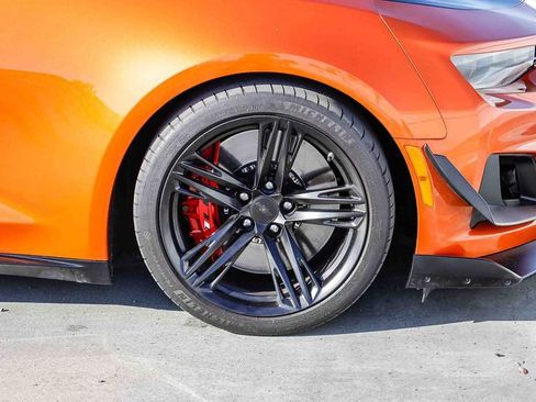 Used 2022 Chevrolet Camaro ZL1 image 11