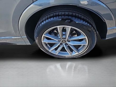 Used 2025 Audi Q3 2.0T Premium image 36