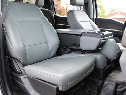 Used 2024 Ford F350 XL w/ XL Chrome Package image 37