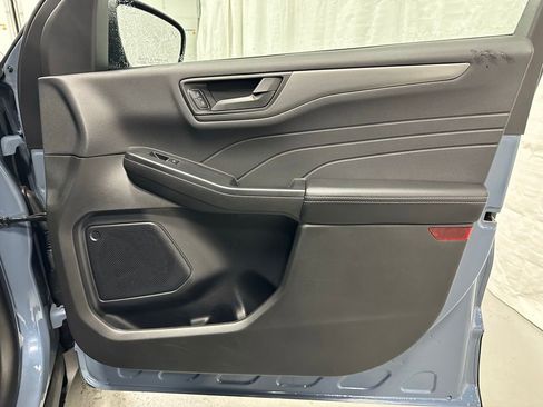 Used 2025 Ford Escape Active image 50