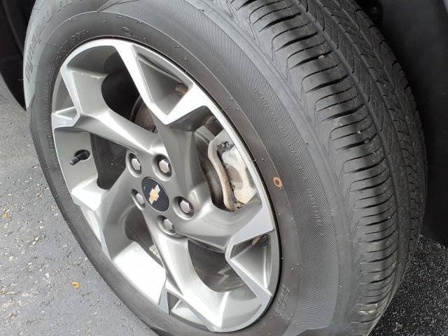 Used 2025 Chevrolet Trax LT w/ Driver Confidence Package FWD image 29