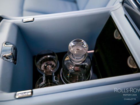 New 2026 Rolls-Royce Phantom Sedan image 24