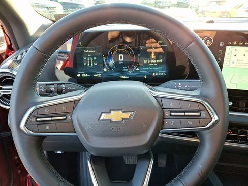 Certified 2026 Chevrolet Equinox LT image 19