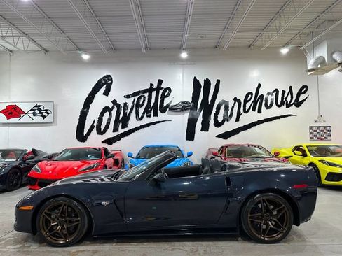 Used 2013 Chevrolet Corvette 427 w/ 1SC Preferred Equipment Group RWD image 2