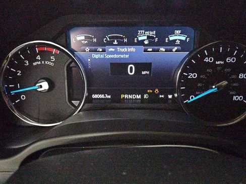 Used 2022 Ford F350 Lariat w/ Lariat Ultimate Package AWD/4WD image 13