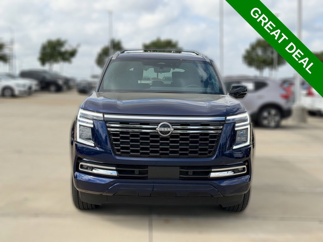Used 2025 Nissan Armada Platinum w/ Convenience Package RWD image 3