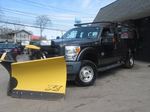 Used 2016 Ford F350 XL w/ Power Equipment Group AWD/4WD image 32