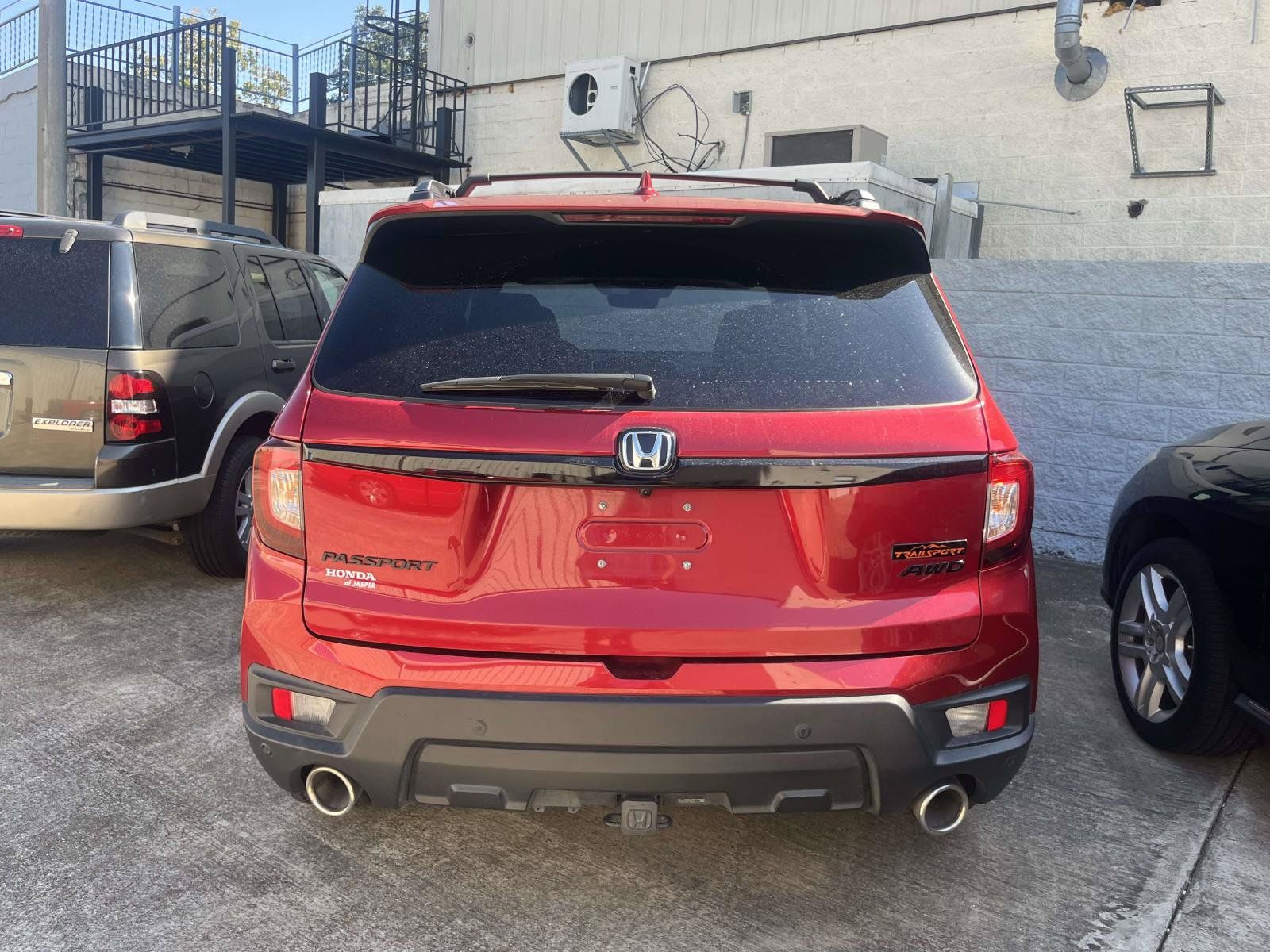 Used 2025 Honda Passport TrailSport image 4