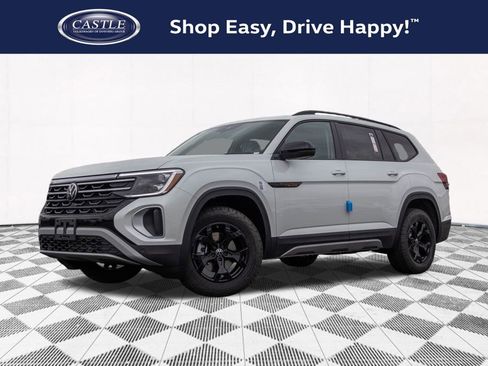 New 2026 Volkswagen Atlas Peak Edition image 1