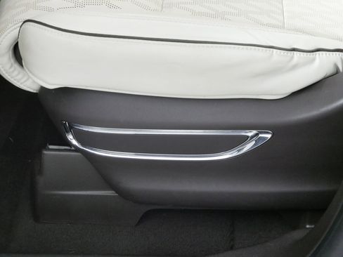 Used 2020 Lincoln Aviator Black Label w/ Dynamic Handling Package image 20