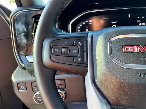 Used 2025 GMC Sierra 1500 Elevation AWD/4WD image 18