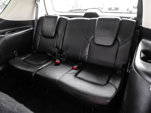 Used 2021 Nissan Armada SV AWD/4WD image 41