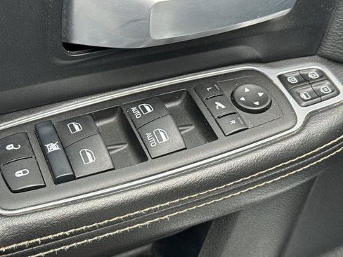 Used 2024 RAM 2500 Big Horn w/ Off Road Package image 13