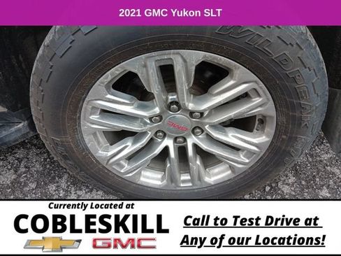 Used 2021 GMC Yukon SLT w/ SLT Luxury Package AWD/4WD image 11