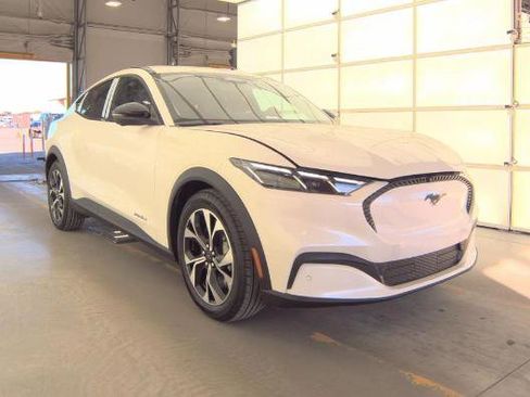 Used 2025 Ford Mustang Mach-E Select image 2