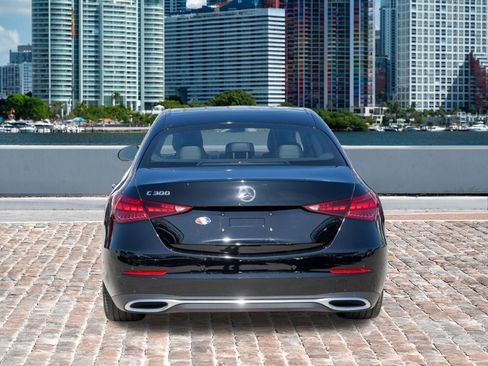 Used 2025 Mercedes-Benz C 300 Sedan image 6