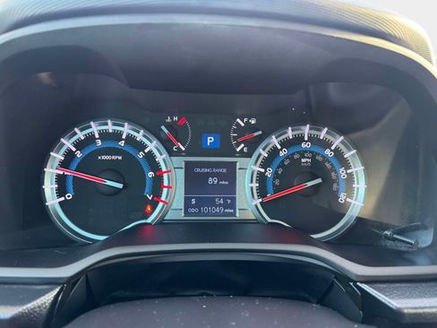 Used 2019 Toyota 4Runner SR5 Premium image 27