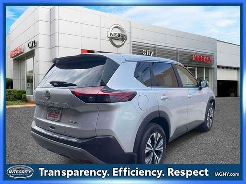 Certified 2023 Nissan Rogue SV AWD/4WD image 6