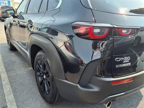Used 2024 MAZDA CX-50 AWD 2.5 S w/ Premium Package image 22