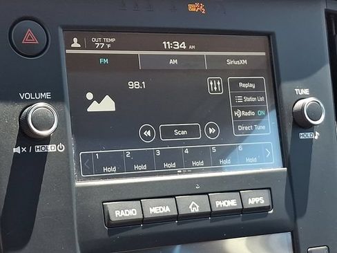 Certified 2024 Subaru Outback AWD/4WD image 18