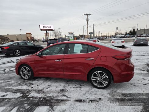 Used 2017 Hyundai Elantra Limited image 26