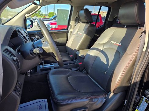 Used 2011 Nissan Frontier PRO-4X w/ Pro-4x Luxury Pkg AWD/4WD image 15