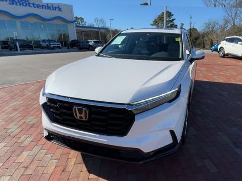 Certified 2024 Honda CR-V EX image 4