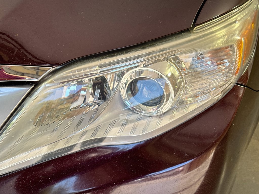 Used 2012 Toyota Avalon Limited FWD image 36