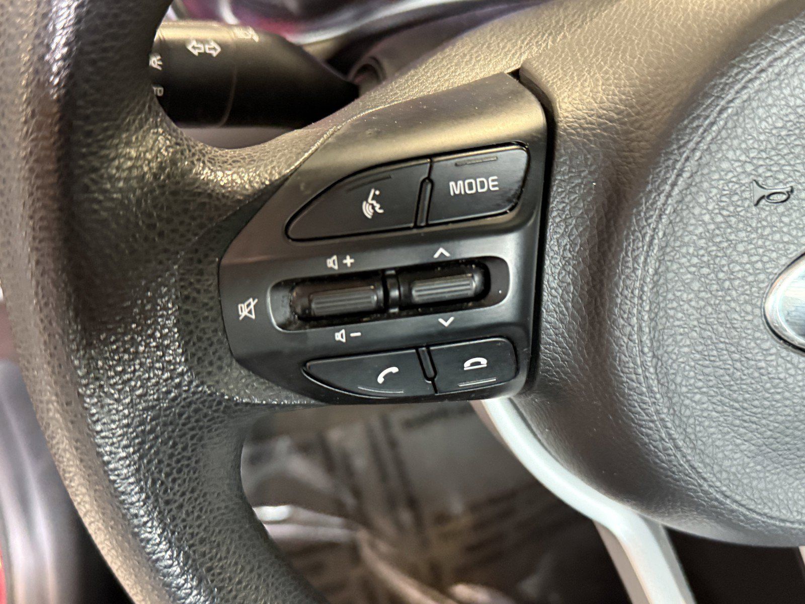 Used 2021 Kia Rio S FWD image 21