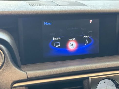 Used 2020 Lexus IS 300 w/ Accessory Package RWD image 22