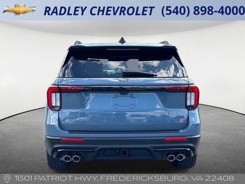 Used 2025 Ford Explorer ST AWD/4WD image 19