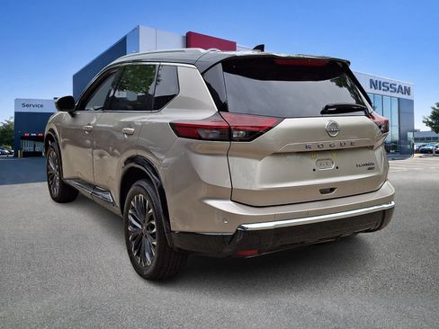 Used 2026 Nissan Rogue Platinum w/ Platinum Premium Package AWD/4WD image 4