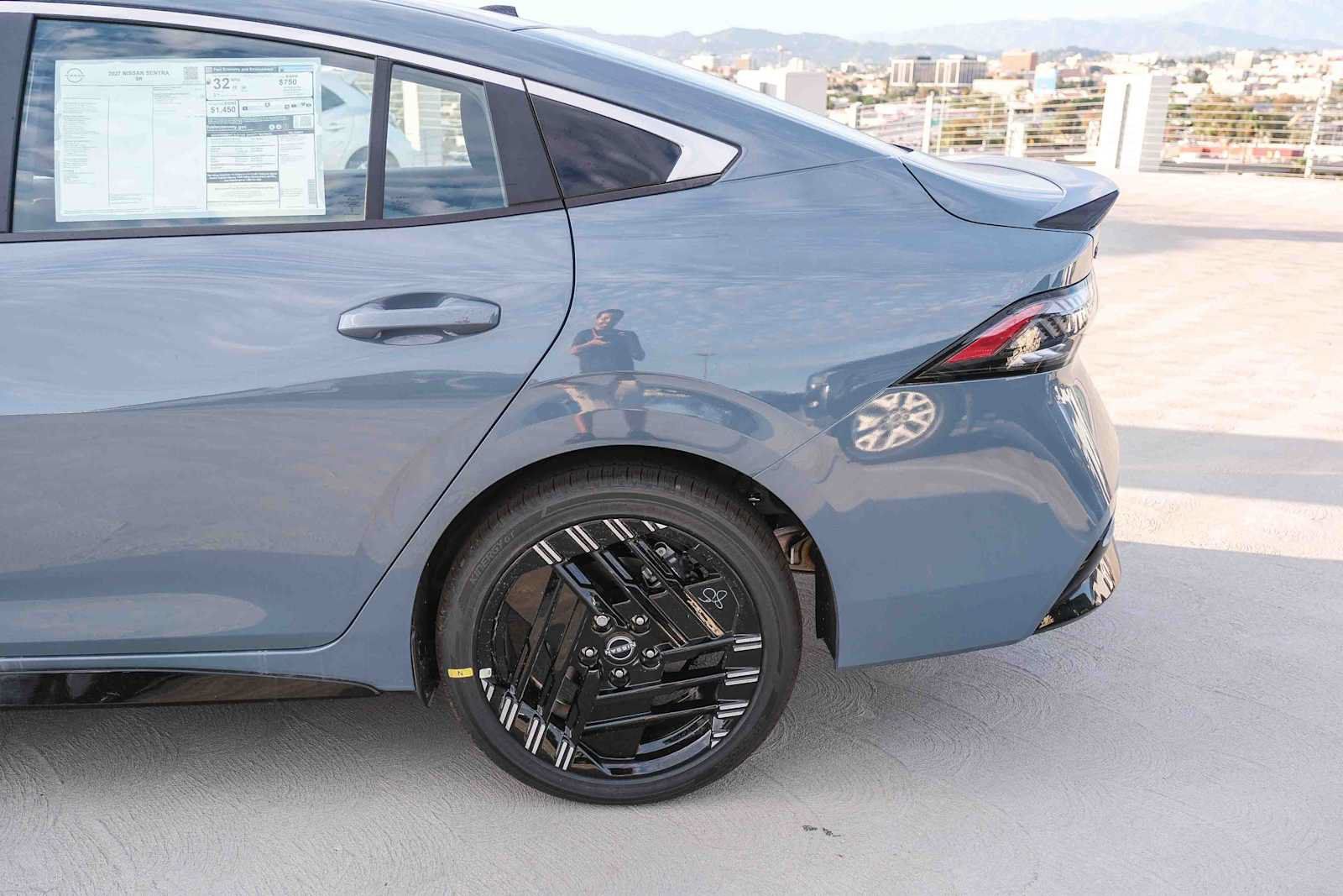 New 2027 Nissan Sentra SR w/ Floor Mat Package FWD image 8