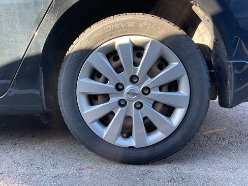 Used 2016 Nissan Sentra SV w/ All Weather Package image 9