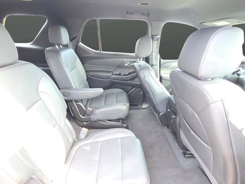 Used 2023 Chevrolet Traverse LT AWD/4WD image 20