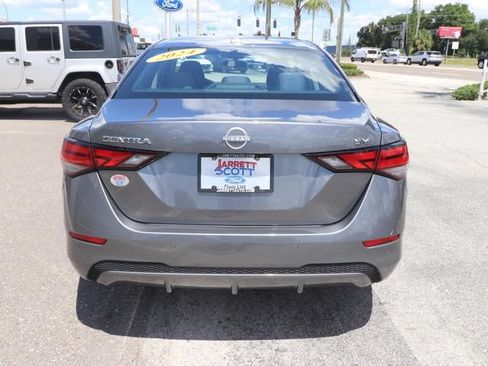Used 2024 Nissan Sentra SV FWD image 10