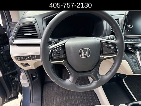 Used 2025 Honda Odyssey EX-L image 24