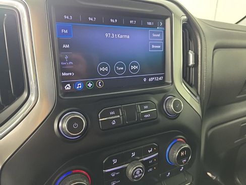 Used 2019 Chevrolet Silverado 1500 RST image 17