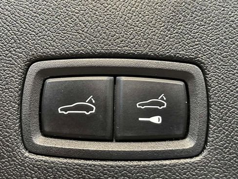 Used 2019 Porsche Cayenne AWD/4WD image 21
