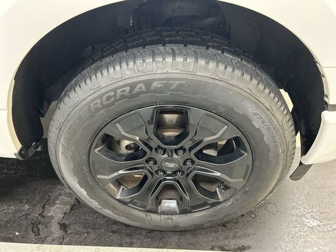 Used 2022 Ford F150 XLT w/ Equipment Group 302A High AWD/4WD image 8