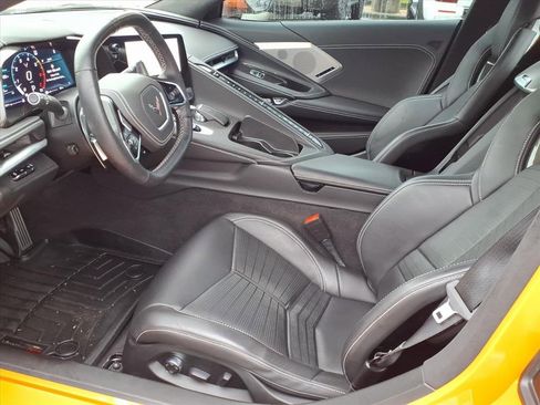 Used 2022 Chevrolet Corvette Stingray Premium Conv w/ Z51 Performance Package image 14