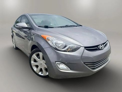 Used 2012 Hyundai Elantra Limited FWD image 3
