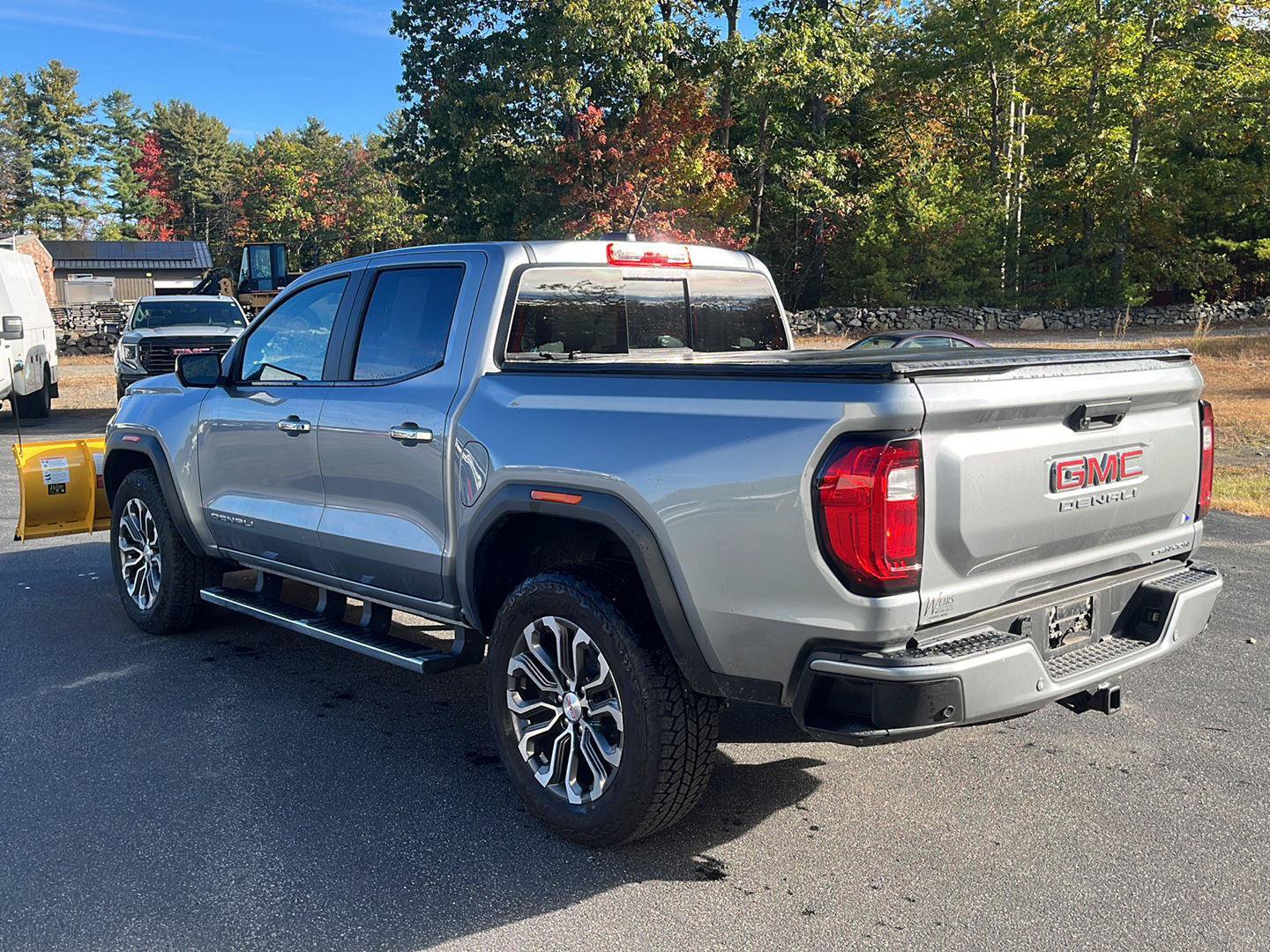 Used 2026 GMC Canyon Denali AWD/4WD image 5