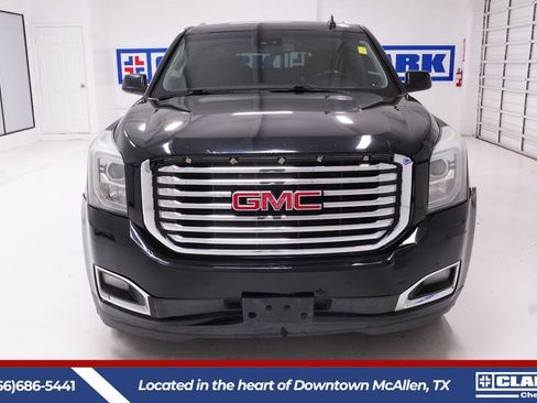 Used 2018 GMC Yukon XL SLT w/ Premium Edition image 2