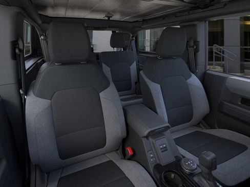 New 2026 Ford Bronco 2-Door AWD/4WD image 10