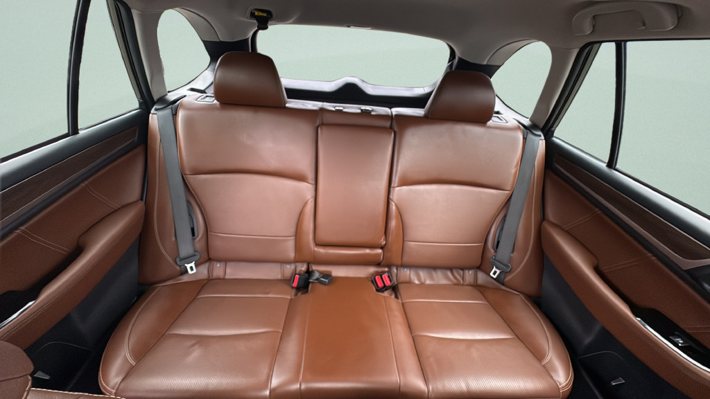 Used 2018 Subaru Outback 2.5i Touring AWD/4WD image 19