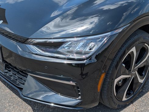 Certified 2024 Kia EV6 GT-Line AWD/4WD image 16